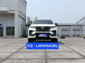 Fortuner 2.8 VRZ GR Sport Matic Tahun 2022 Pajak Panjang