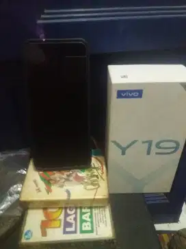 Vivo Y19 6/128 4G