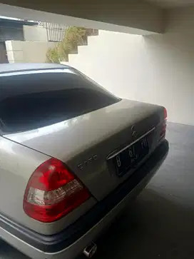 Mercedes-Benz C180 1996 Bensin