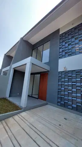 Rumah Qozy New 3+1 KT Jl Flores Megapolitan Cinere
