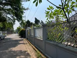 Rumah 1 Lt Ada S Pool di Komp Kejaksaan Kreo Tangerang