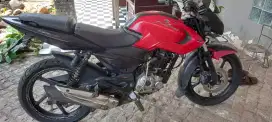 Pulsar 135 LS Tahun 2010 Ss lengkap, Pajak hidup, Plat panjang.