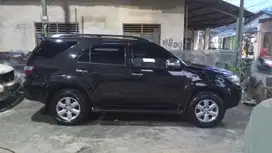 Toyota Fortuner 2010 Diesel