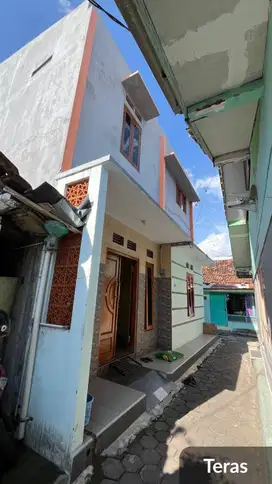Dijual Rumah 2 Lantai di Banyuwangi Kota