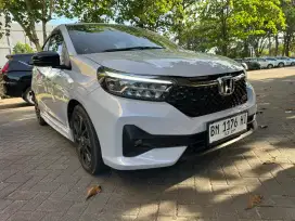 Honda Brio RS facelift CVT 2024 KM 4 Rb