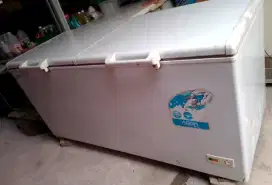Freezer Rumahan ada 3 brg merek Aqua dan Super Freezer RSA