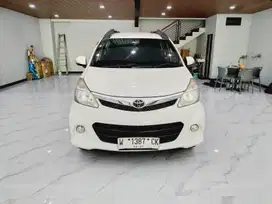 T. AVANZA 1.5 VELOZ AT 2014 DP minim