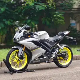 YAMAHA R15 V3 SILVER 2021 KM 6K PAJAK PANJANG