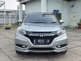 (Dp20%)Honda HRV 1.8 At. Prestise. Tahun 2017. Silver. Perfect cond