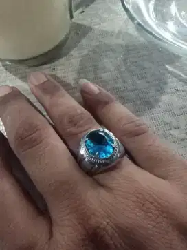 Cincin Permata Blue Topaz Swiss