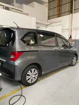 Honda Freed 2012 Bensin