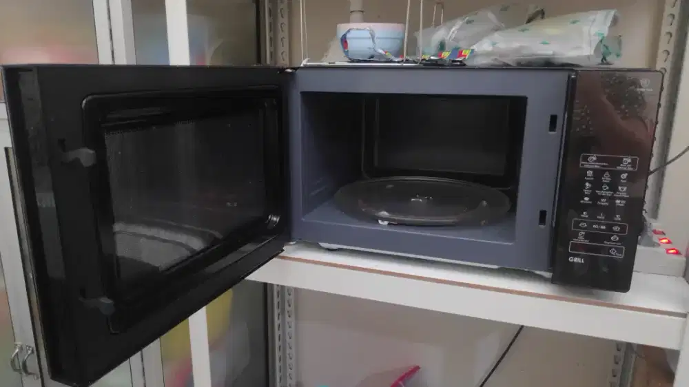 Sharp microwave