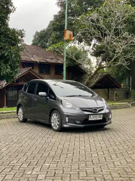 JAZZ RS GE.8 AT TAHUN 2014