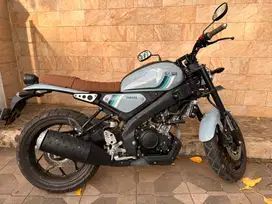 Yamaha XSR 155 tahun 2023 Light Blue Wanderlust