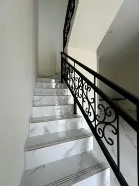 Rumah baru dalam town House di Ciibubur Jakarta Tiimur