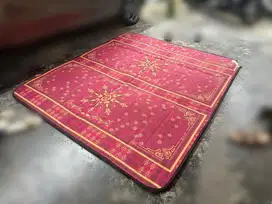 Karpet busa kondisi bagus