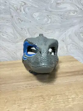 Jurassic World Dino Trackers Velociraptor Blue Mask