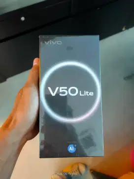 Vivo v50lite 8/128gb