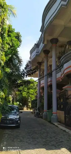 Rumah Dijual Di Cibubur Butuh Uang, Mewah, 3 Lantai