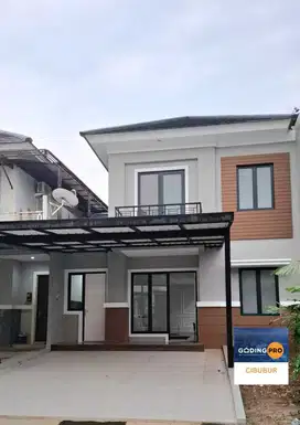 Rumah kota wisata aesthetic taman belakang siap huni