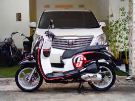 Scoopy tahun 2015 pajak isi/tt boleh gan cash lebih bagus