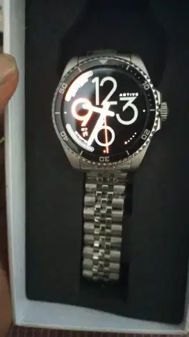Parlent smartwatch crown