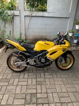 Kawasaki Ninja RR New 2013 - STNK Kuning