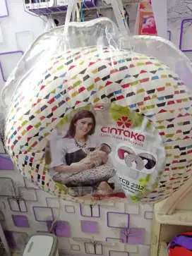 Bantal menyusui Cintaka