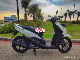 Mio smile 2010 putih