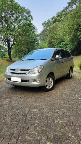 [KM RENDAH / LOW KM] Toyota Kijang Innova Type G 2008 Bensin
