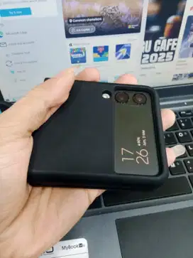 Samsung flip 3 5g ram 8/256 minus lcd garis tapi aman