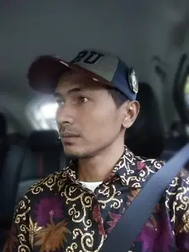 Mencari kerja sopir pribadi atau kantor