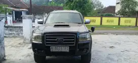 Ford everest xlt