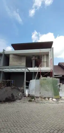 Rumah Baru Modern Minimalist Woodland, Citraland