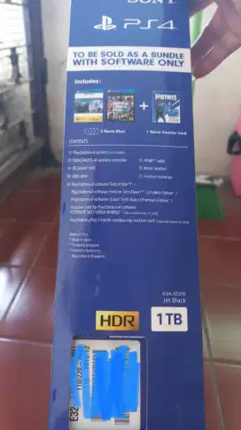 Jual PlayStation 4 Slim (1TB)