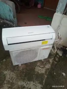 AC sharp second