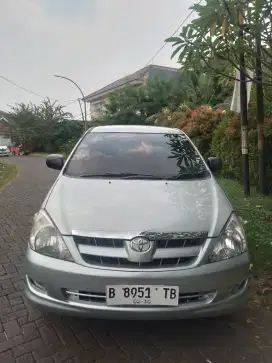 Toyota Kijang Innova Type G Th 2005 Manual Bensin