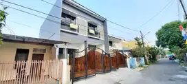 Dijual Cepat Rumah 2 Lantai Kresek Indah Jakarta Barat
