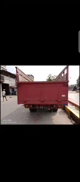 Truk cdd Dyna bak central stnk Kir hidup
