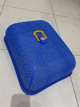 Tudung Makanan Meja