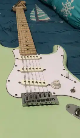 Gitar elektrik Strato SSS YMS Yhuliant music made in Indonesia