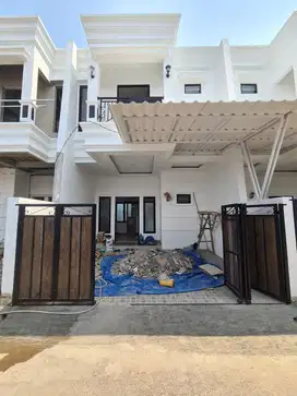 rumah 2 lantai 700jt an ready stok lokasi dekat tole iskandar depok