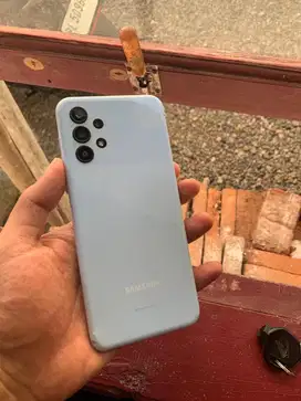 samsung A13 ram 6/128 Gb (retak)