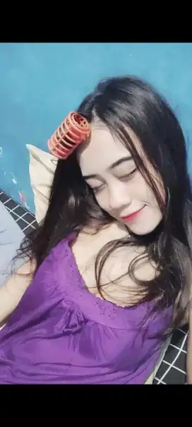 Mencari pekerjaan jaga toko atau semacamnya