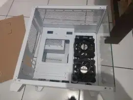 Casing Cube Gaming Aquarium