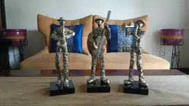 Patung pemusik jazz metal silver