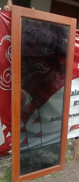 Jual daun pintu dari pohon damar