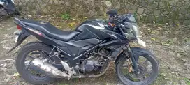 HONDA CB150R STREETFIRE OLD 2014 KONDISI MULUS PAJAK HIDUP