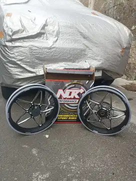 Velg keluarga mio ring 14