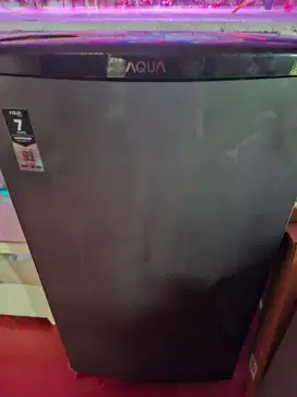 Kulkas frezerr buat jualan es batu atau es mambo